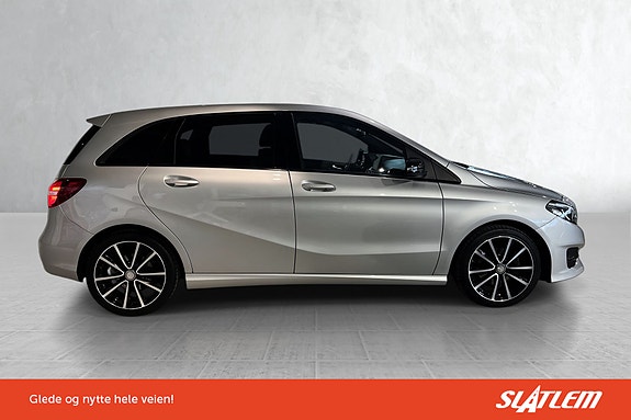 Mercedes-Benz B180 6 of 30