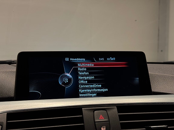 BMW 27 of 30