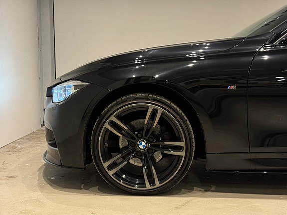 BMW 10 of 30
