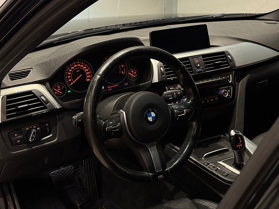 BMW 13 of 30