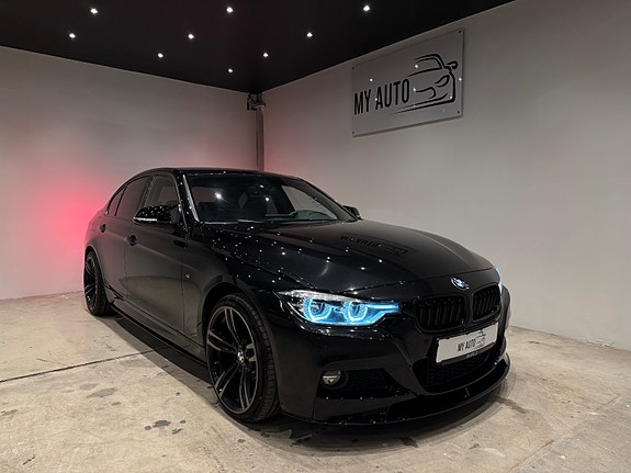 BMW 2 of 30