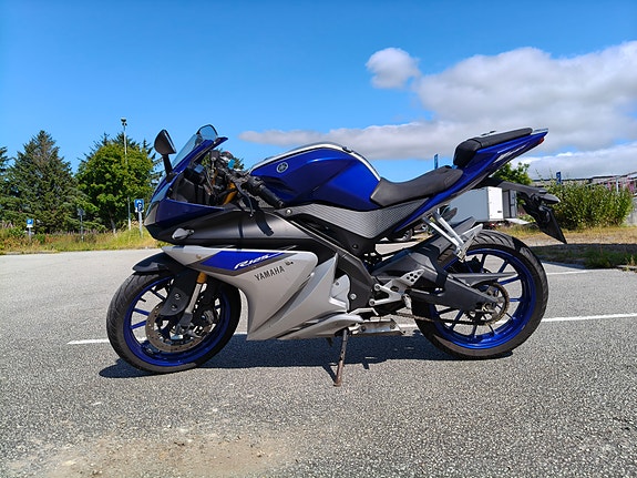 Yamaha YZF-R 125 5 of 10