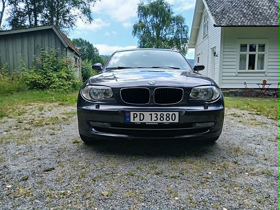BMW 120i 6 of 23
