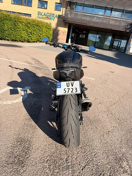 Yamaha MT-07 10 of 10