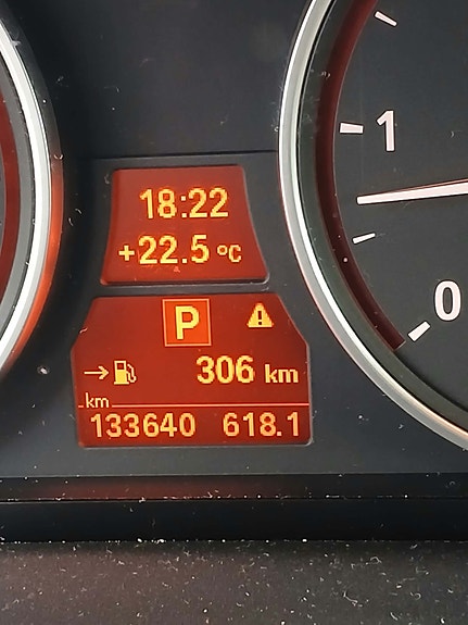 BMW X5 7 of 7
