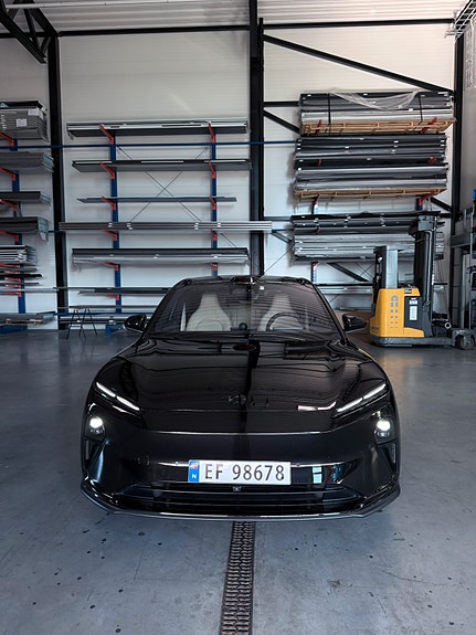 NIO ET5 12 of 26