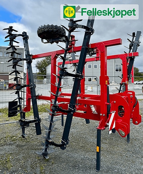 Tume Demo R640L STRØKEN!!! 3 of 5