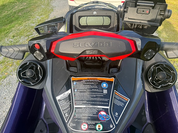 Sea-Doo RXT 300, 2021-modell 4 of 5