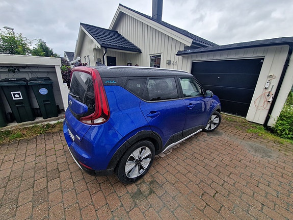 Kia e-Soul 3 of 5
