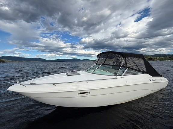 Meget hel og pen Rinker Captiva 272 med ny motor og drev i 2018 inkl henger 3 of 5