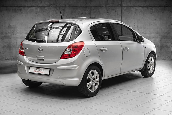 Opel Corsa 8 of 22