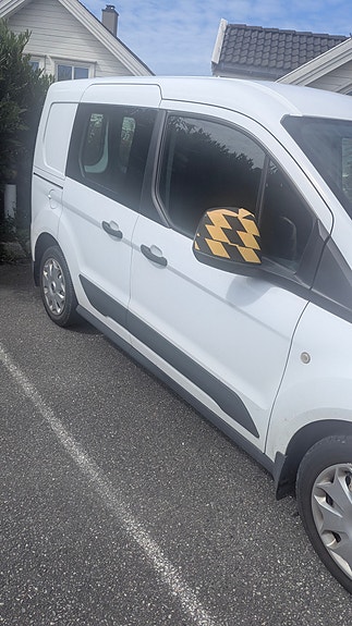 Ford Transit Connect 4 of 5
