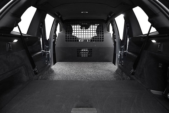 Volvo XC90 24 of 30