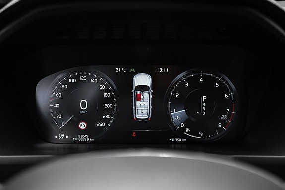 Volvo XC90 20 of 30