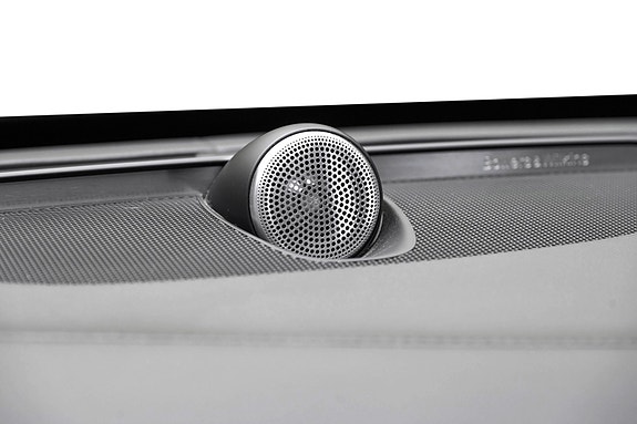 Volvo XC90 15 of 30