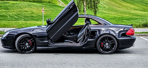 Mercedes-Benz SL500 30 of 30