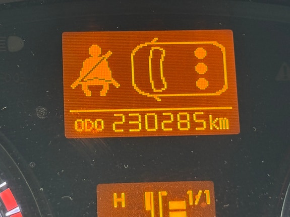 Toyota Avensis 5 of 5