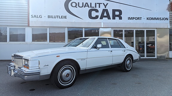 Cadillac Seville 2 of 5