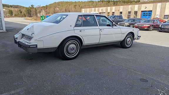 Cadillac Seville 13 of 30