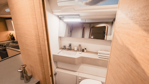 Dufour 39 - NY MODELL for levering i 2027 - Vi har bestilt inn for levering! 27 of 30