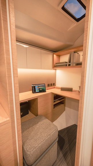 Dufour 39 - NY MODELL for levering i 2027 - Vi har bestilt inn for levering! 24 of 30