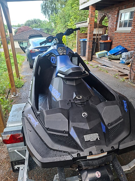 Seadoo spark trixx 31t service tatt 3 of 5