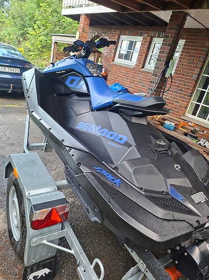 Seadoo spark trixx 31t service tatt 4 of 5