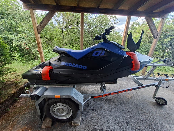 Seadoo spark trixx 31t service tatt 2 of 5