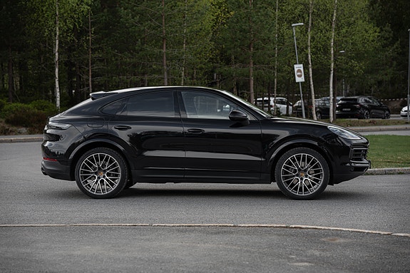 Porsche Cayenne Coupe 2 of 5