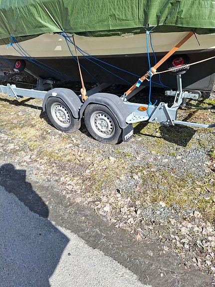 Velholdt plastsnekke, lite brukt 9 of 9