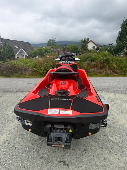 SeaDoo RXT 300 RS 4 of 5