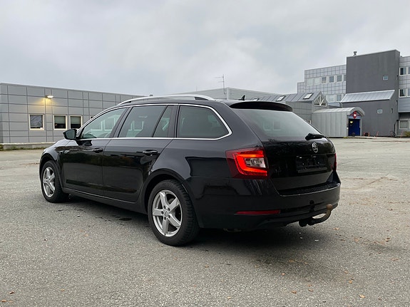 Skoda Octavia 4 of 23