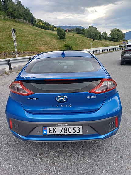 Hyundai IONIQ 5 of 17