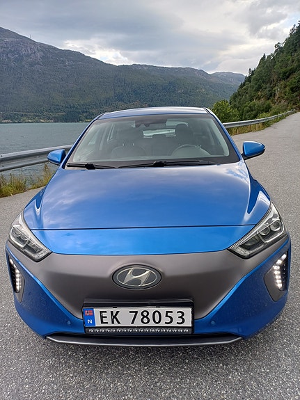 Hyundai IONIQ 6 of 17