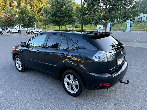 Lexus RX400h 5 of 5