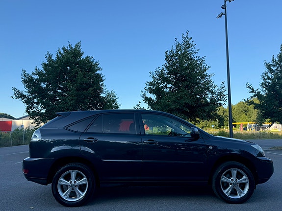 Lexus RX400h 4 of 5