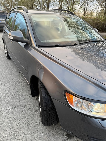 Volvo V50 5 of 5