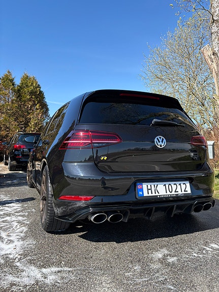 Volkswagen Golf VII 3 of 5
