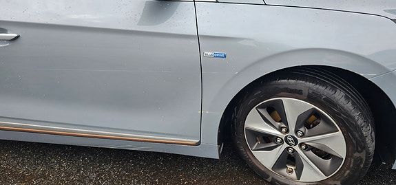 Hyundai IONIQ 9 of 14