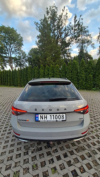 Skoda Superb 3 of 5