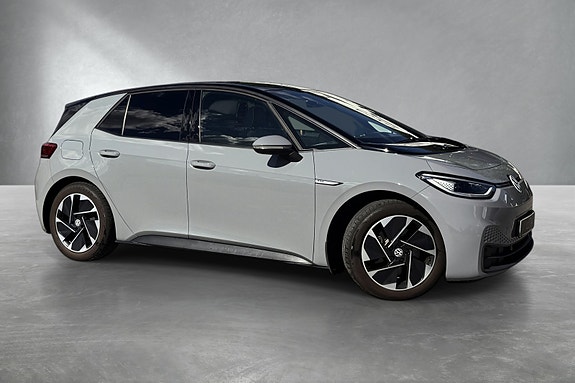 Volkswagen ID.3 4 of 5