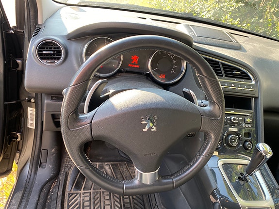 Peugeot 5008 5 of 5