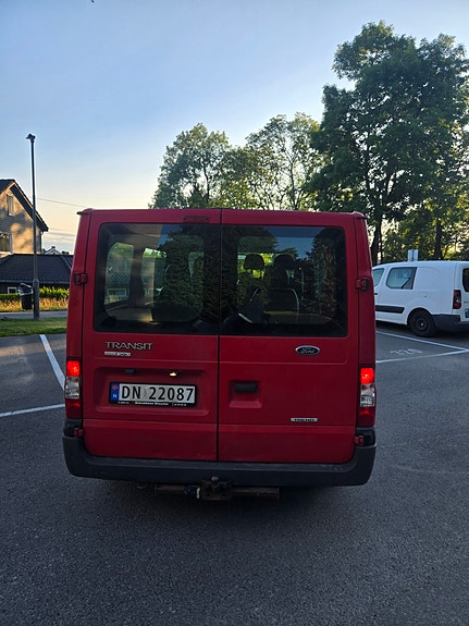 Ford Transit 300M Kombi 4 of 5