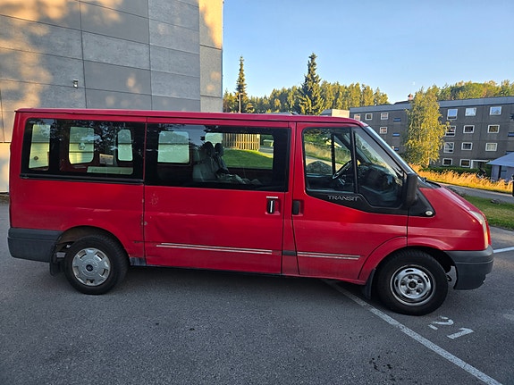 Ford Transit 300M Kombi 3 of 5