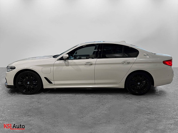 BMW 530e 9 of 30