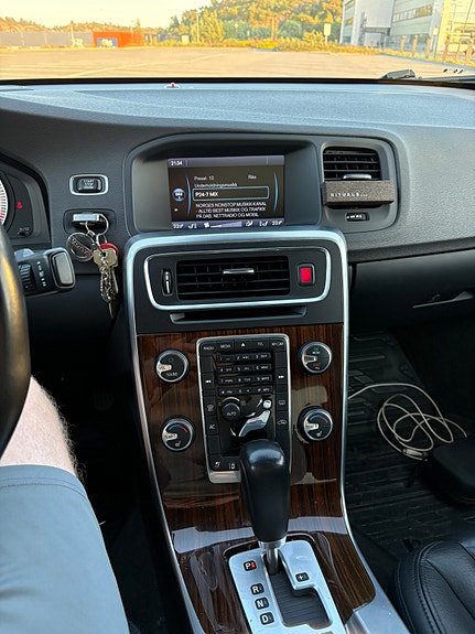 Volvo S60 13 of 14