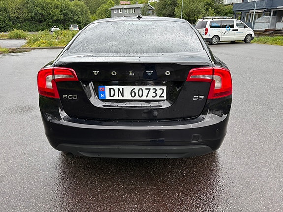 Volvo S60 5 of 5