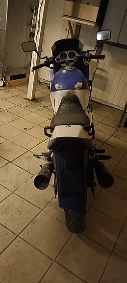 Honda VF750F 4 of 4