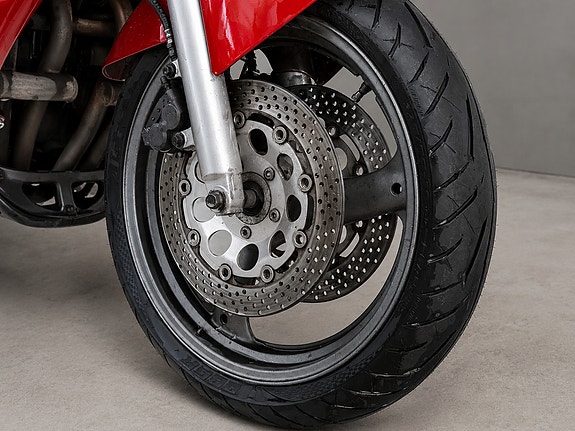 Suzuki GSX-F 750 | Veteran | Slingshot | Givi | Ny service | 98hk 11 of 14