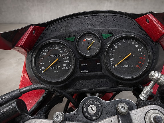 Suzuki GSX-F 750 | Veteran | Slingshot | Givi | Ny service | 98hk 8 of 14